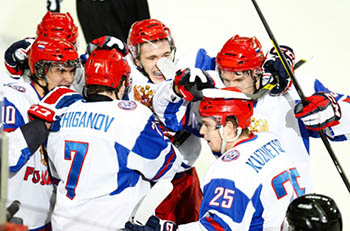 Состав юниорской сборной России полностью изменили перед ЧМ по хоккею