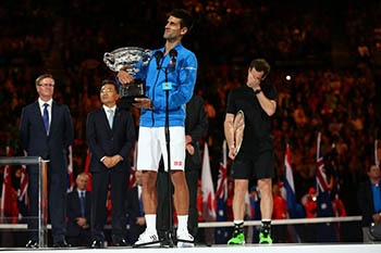 Джокович выиграл Australian Open и стал лидером чемпионской гонки ATP