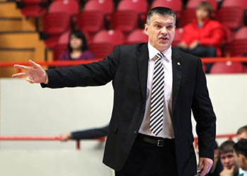 Евгений Пашутин отказался от поста главного тренера сборной России по баскетболу