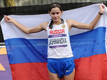 Самая молодая олимпийская чемпионка в ходьбе Лашманова дисквалифицирована за допинг