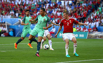 Криштиану Роналду не смог обыграть исландцев на Евро-2016