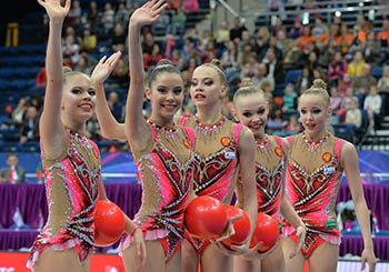 Россиянки выиграли ЧЕ по художественной гимнастике в групповых упражнениях