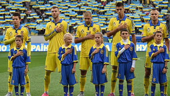 Коноплянка обиделся на болельщиков сборной Украины