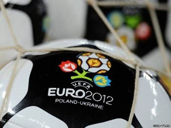Почему участники Евро-2012 предпочитают базы в Польше?