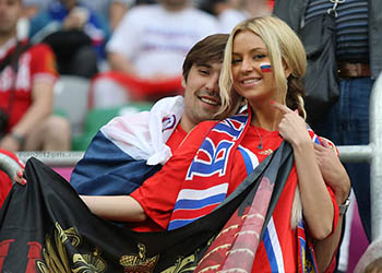 Билеты на матчи Евро-2012 разделят на 8 целевых групп