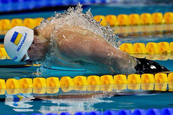 Украинская спортсменка завоевала четыре медали на Кубке мира по плаванию