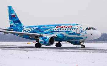 У самолета «Зенита» в аэропорту Петербурга нашли повреждения фюзеляжа