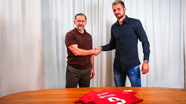Фото 2: «Рубин» объявил о подписании контракта с Деспотовичем